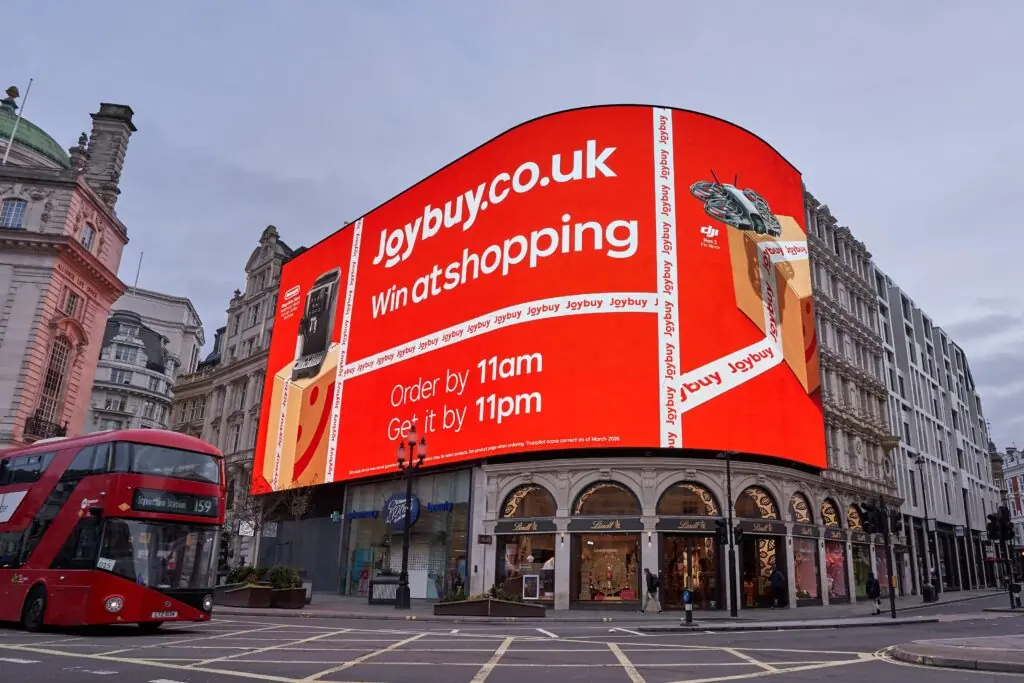 Joybuy - Win at shopping - Piccadilly Lights